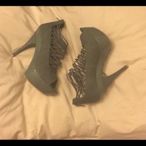 Sexy Gray Heel